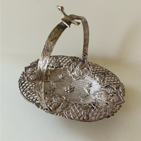 Metal candy dish - Picture 12 of 12